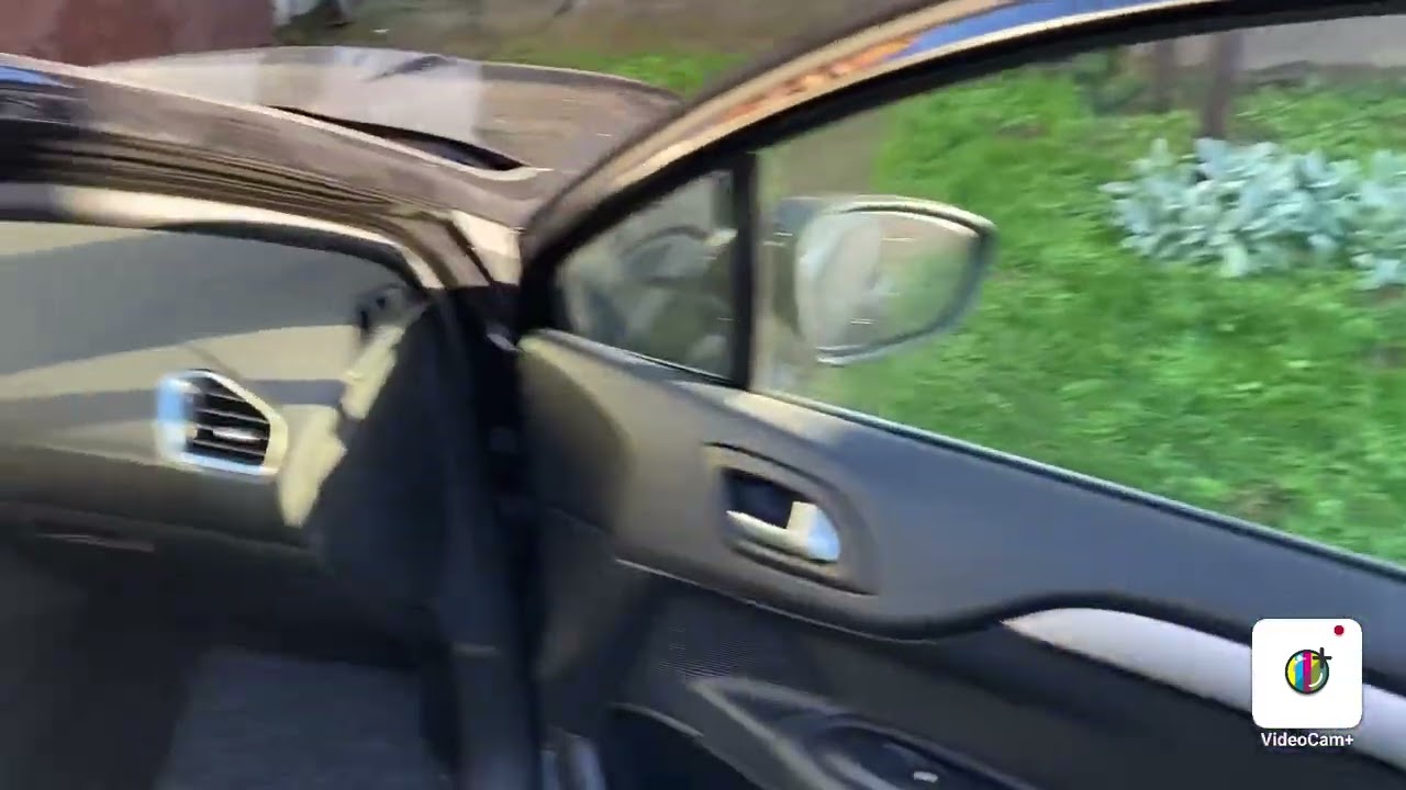 Moj novi auto citroen c4 1.2 puretech 96 kw benzin 2015 to godiśte