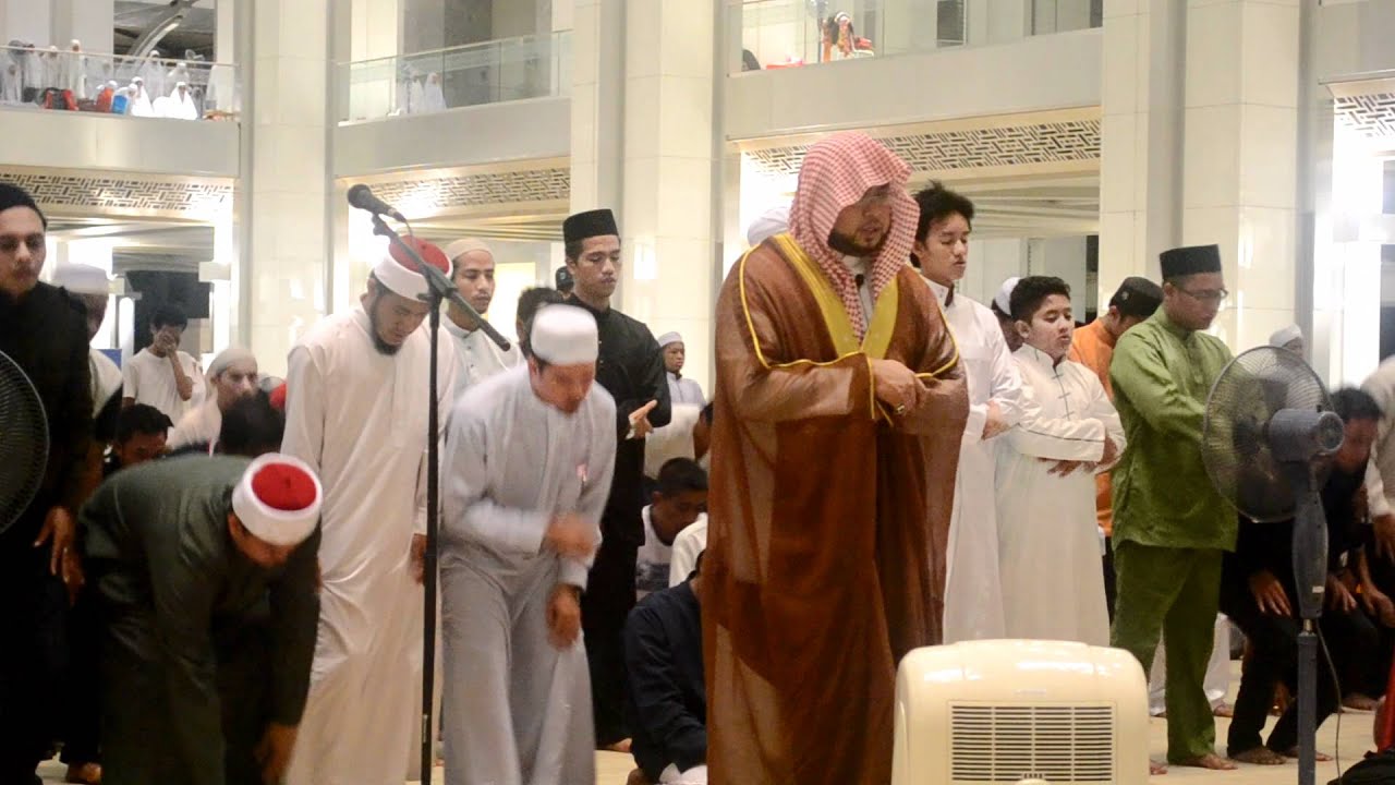 Iqamah(Haji 'Azmuddin),Al-Fatihah&Sajadah(Syeikh Abd Karim) Masjid Besi Putrajaya