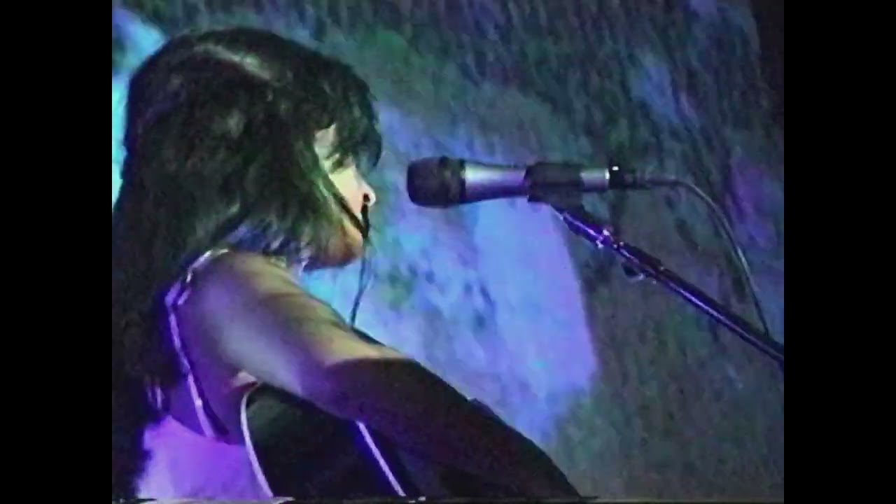 QUIET LIGHT LIVE @ THE 4TH WALL