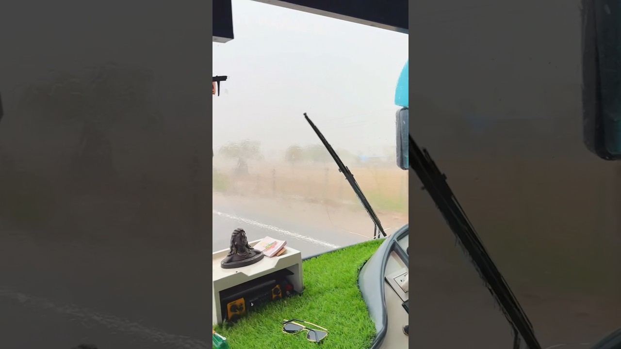 Heavy Rain with Safe Driving Shantinath at barmer #bus #shorts