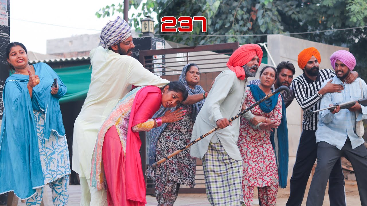 ਕਰਨੈਲ ਕੱਢਤਾ ਘਰੋ ਸੀਬੋ ਕਹਿੰਦੀ ਪ੍ਰੀਤੋ ਕੋਲ ਹੀ ਰਹਿ ।।  ਜਿੰਦਰ ਨੇ ਵੀਰੋ ਕੁੱਟੀ latest punjabi comedy video