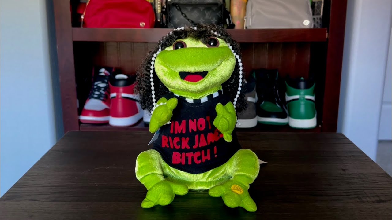 Gemmy Custom Explicit Frogz - “Super Freak”