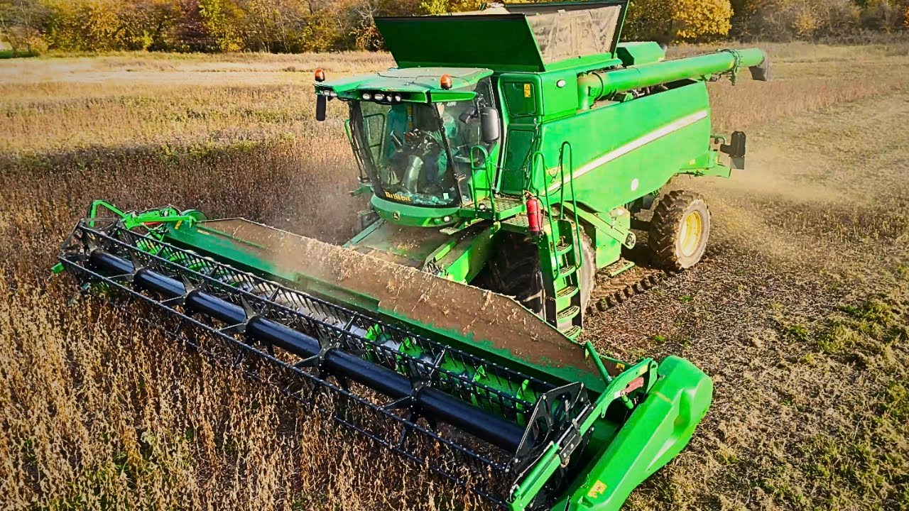 John Deere T670i | Soybean Harvest 2025 | 4K Drone View 🛸