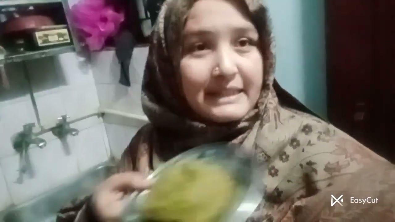 Gay ko video hai jo maine Isha ke jaane ke bad banai hai please guys is video ko itna Satya jhar