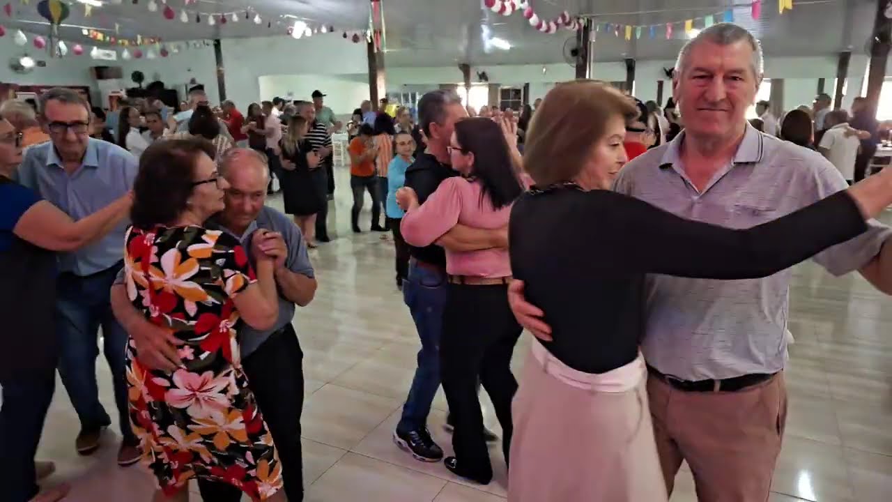 Quarta feira no clube da Cidade Sul em Dois Vizinhos no Paraná(com marcos e margarida)