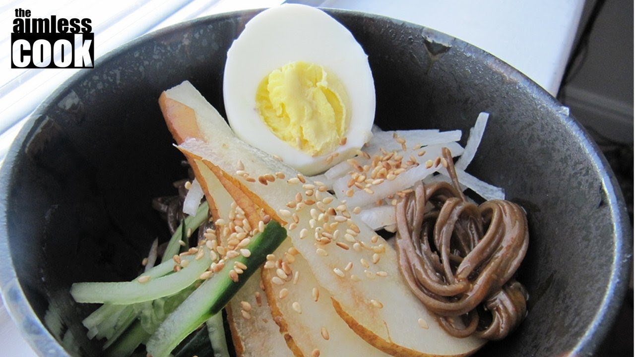 Refreshing Korean Cold Noodles (Bibim Naeng Myun): The Aimless Cook