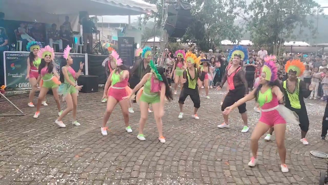 Miskilla en el Carnaval de Mindo Ey Macalena