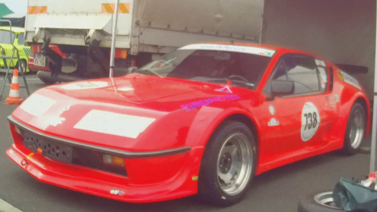 Renault Alpine A310 vs De Tomaso Pantera