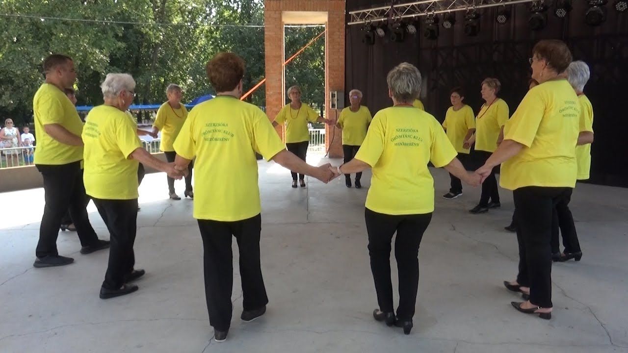 Szenior örömtánc a XXVI. Berényi Napokon (részlet) - 2023.08.19.