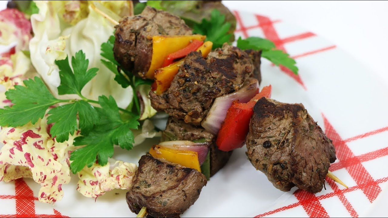 Brochettes de boeuf mariné aux poivrons