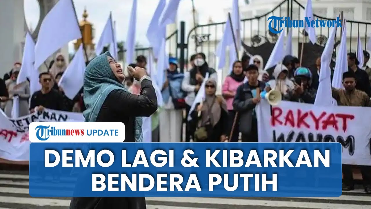 Warga Aceh Demo Kibarkan Bendera Putih di Depan Masjid MRB: Kecewa Penanganan Bencana Gagal