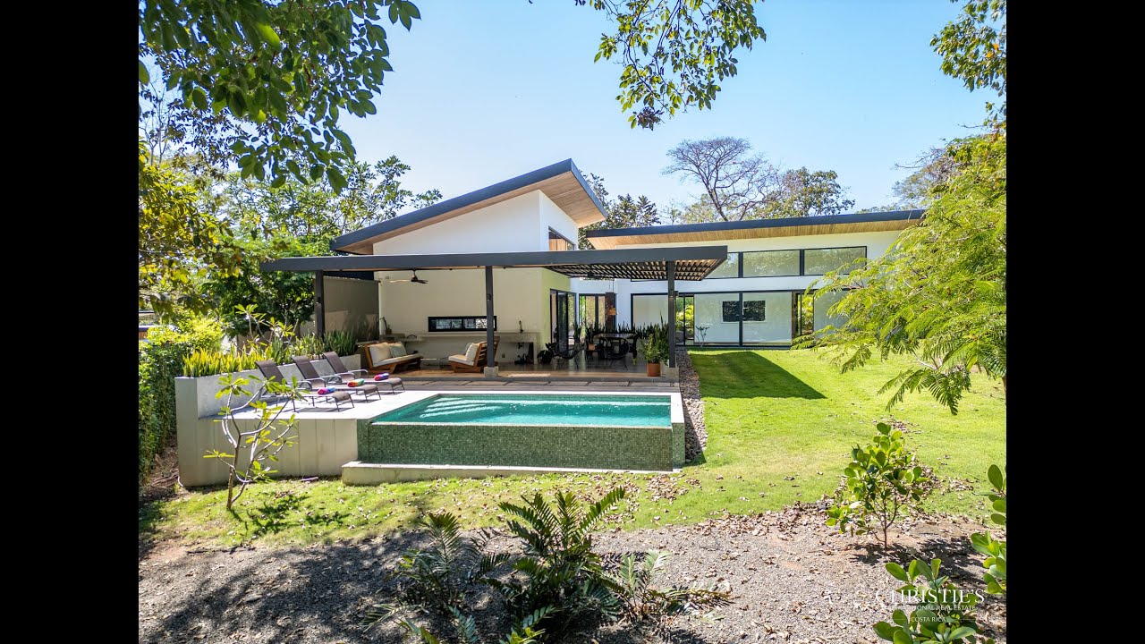 Casa Lola | Contemporary Beachside Home in Playa Grande, Costa Rica