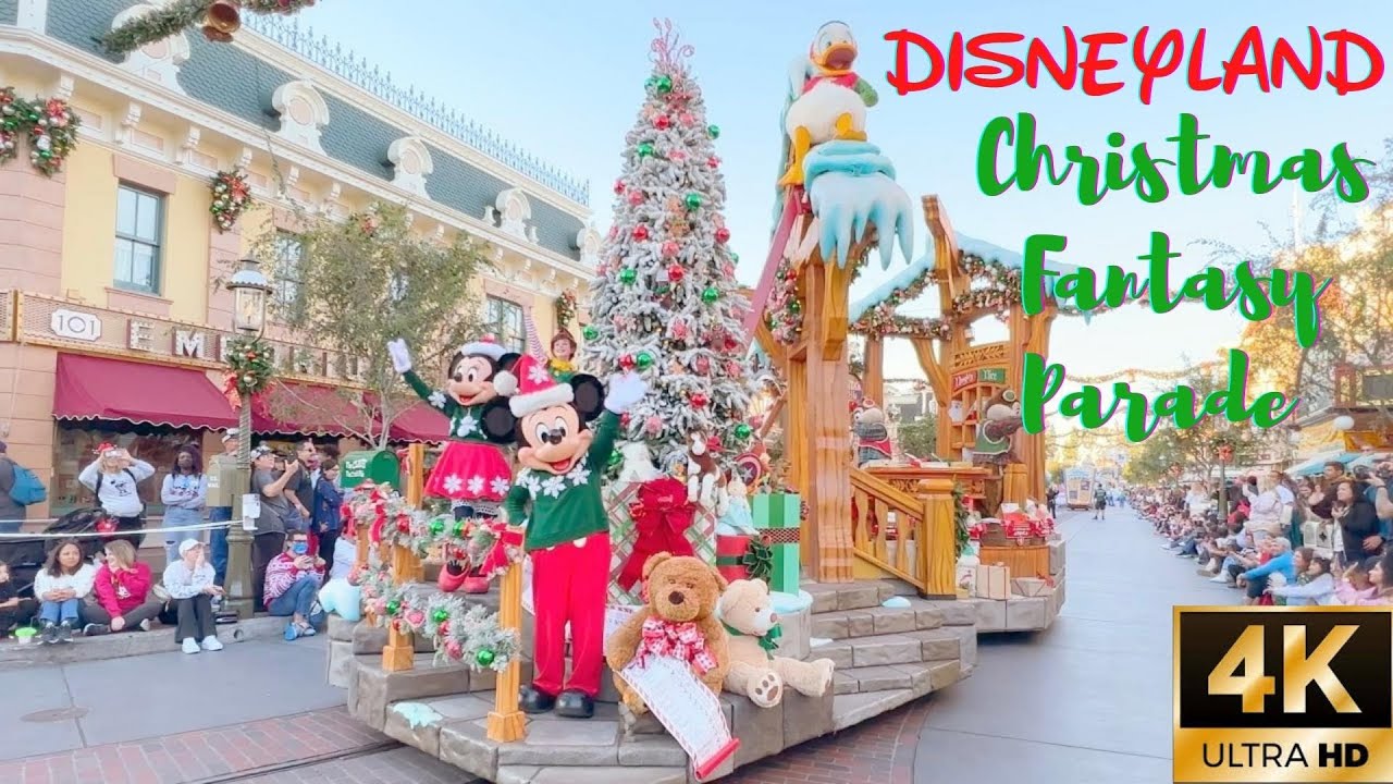 Mickey Mouse Disneyland Fantasy Parade [4K UHD]