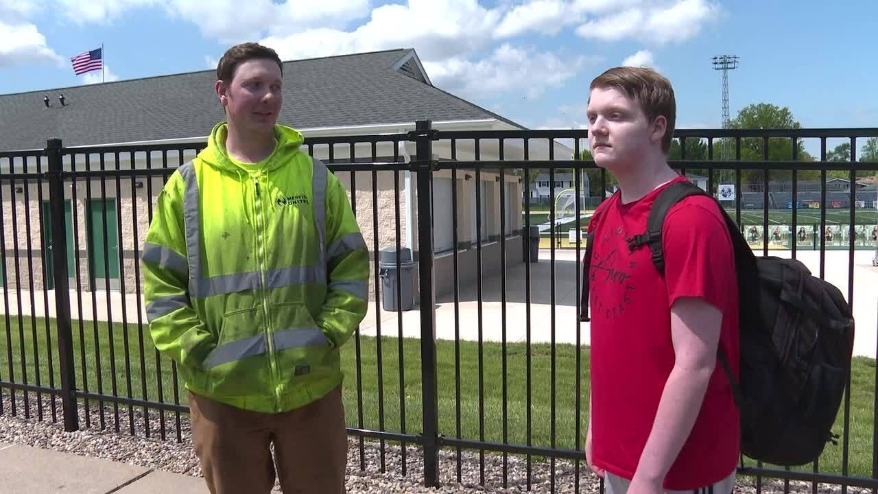 Bomb threats reported across multiple school districts Thursday