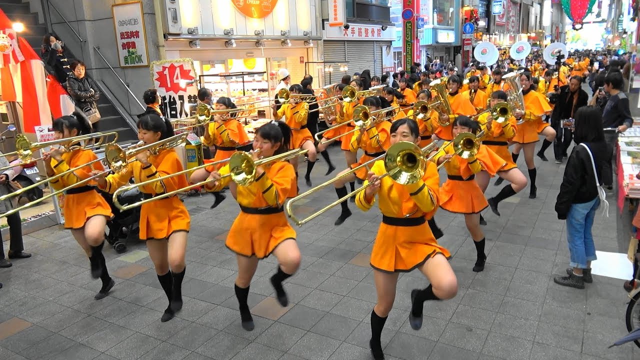 京都橘高校吹奏楽部　大手筋商店街パレード　Kyoto Tachibana SHS Band