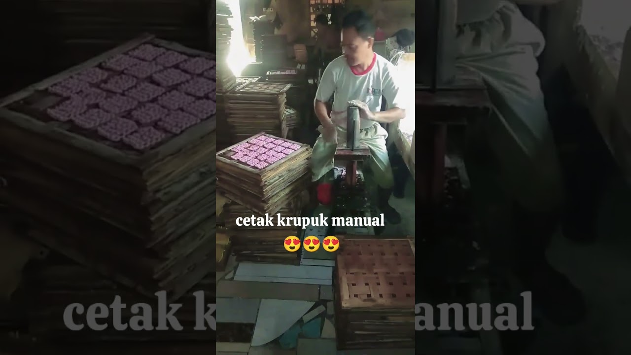 manual of the krupuk 😍😍😍 #tradisional #food #tradisionalfood  #krupuk #kerja #lucu #lucuabis