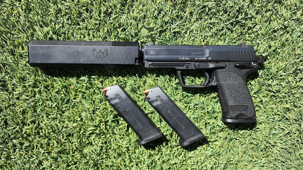 HK USP9 - Suppressed