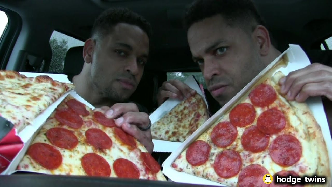 Shopping Fail | Eating Pizza | People Staring | Vlog #24 @hodgetwins