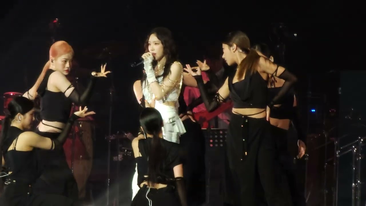 태연 (Taeyeon) - 어른아이 (Toddler) (Live in Seoul DAY 1 4K)