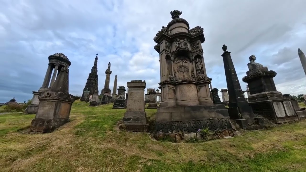 A walk around the Necropolis