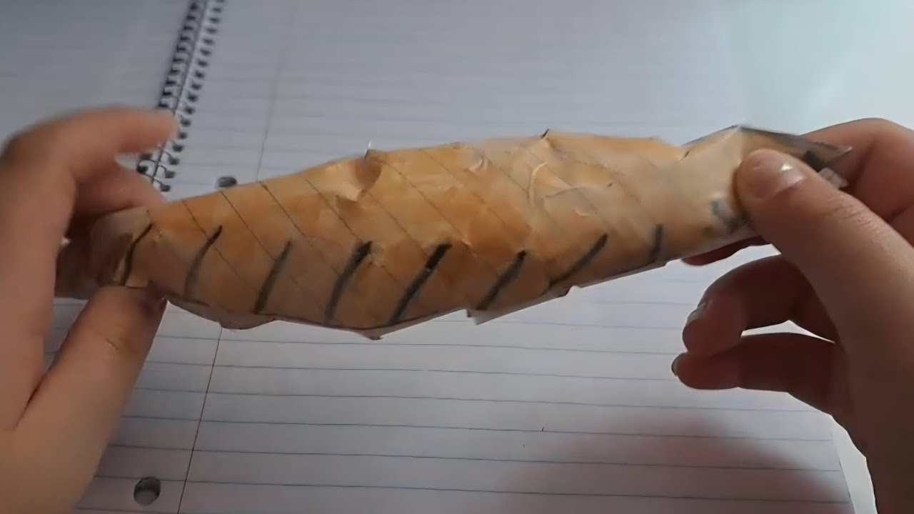 Making a Stuffed Paper Empanadilla