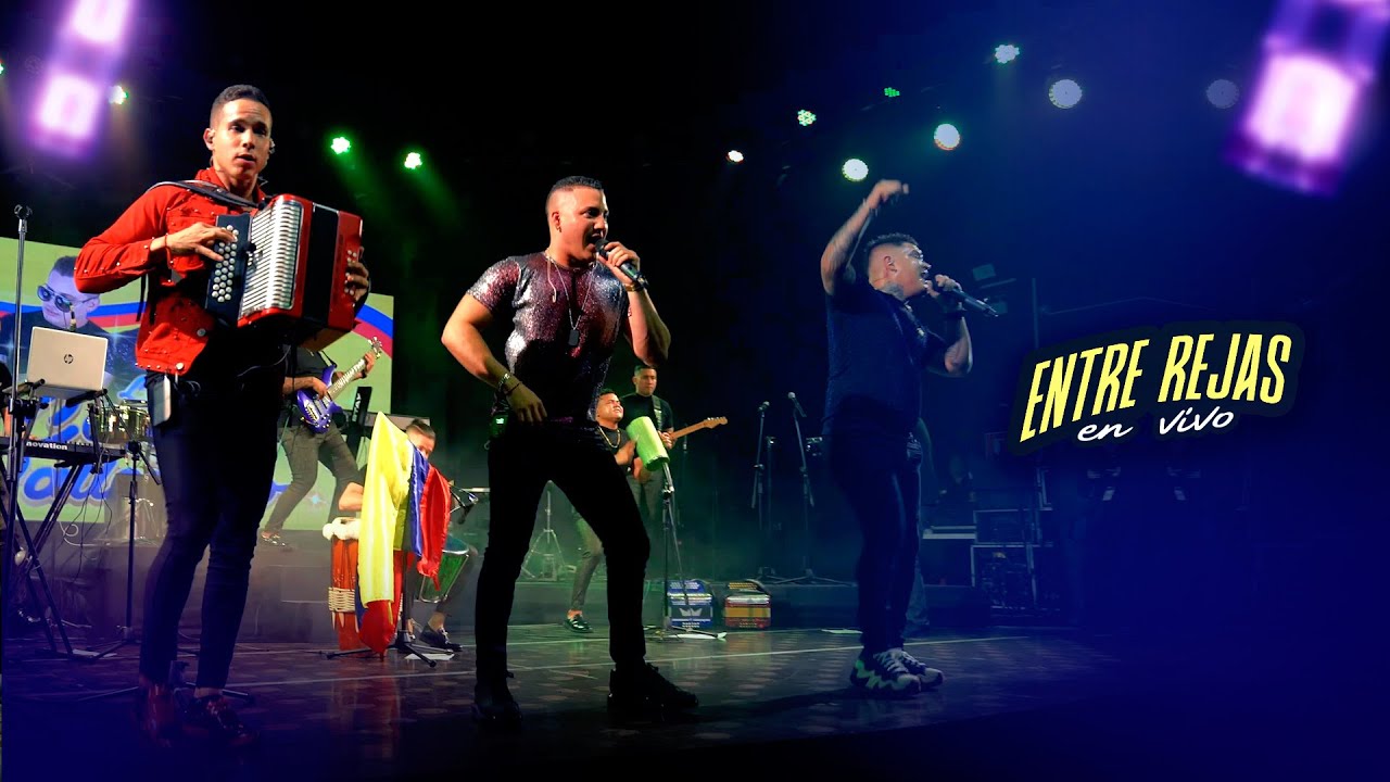Entre Rejas - Los Capos de Colombia (En Vivo)