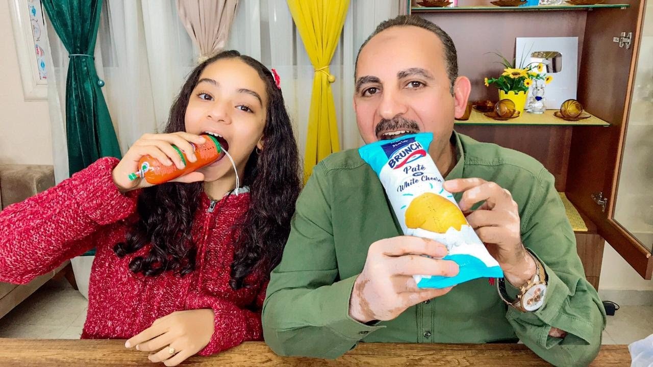 تحدى الاكل بلقمه وحده/تعالو شوفو اكلت بابا ايه بلقمه واحده🤣