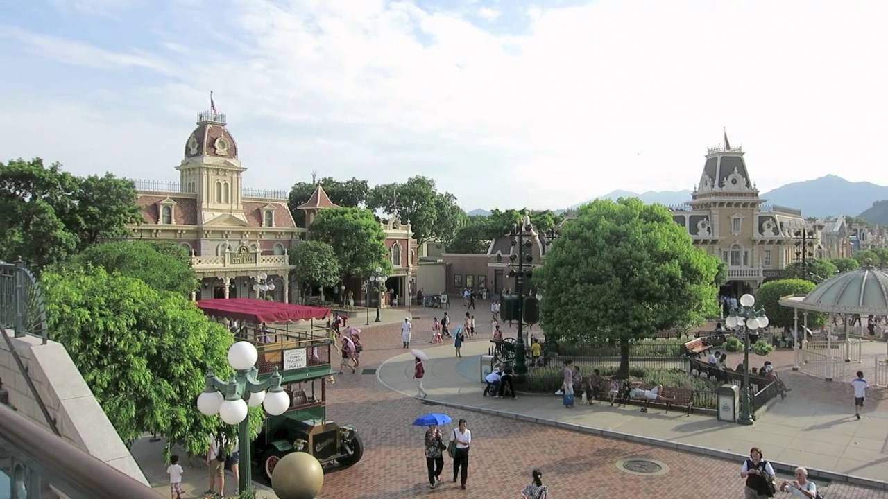 Hong Kong Disneyland Main Street USA