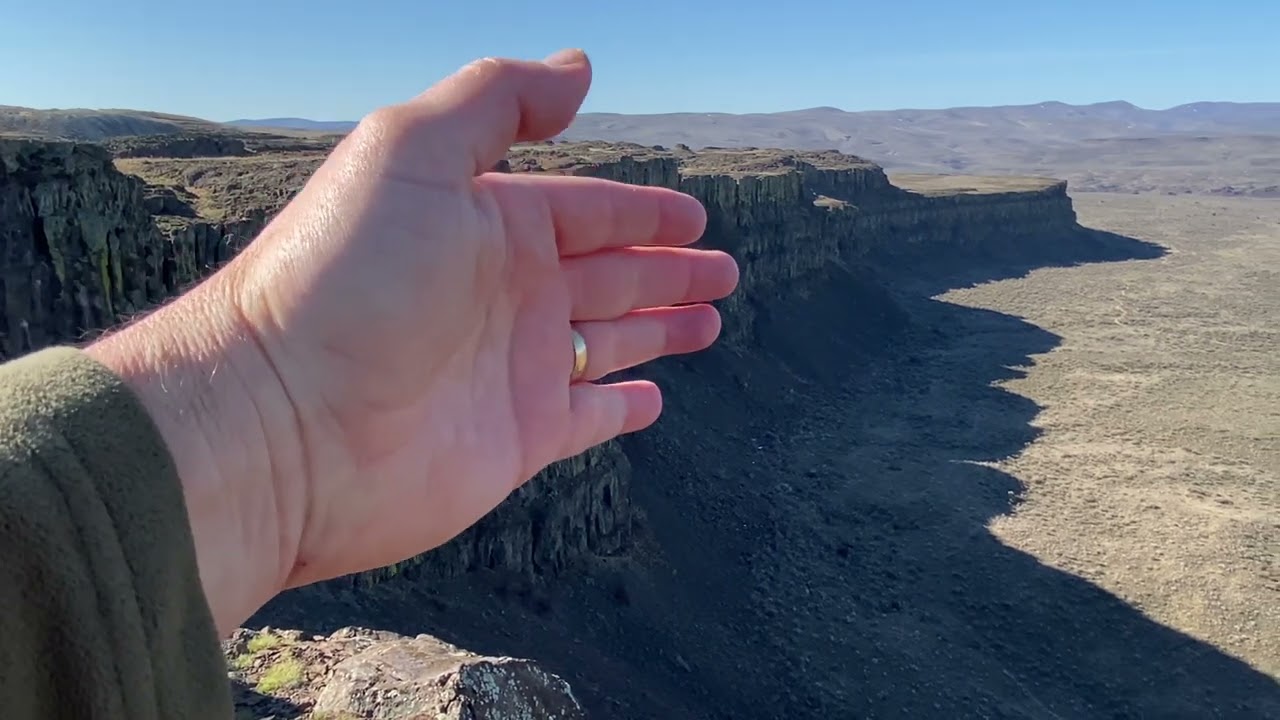 Ice Age Waterfall at Frenchman Coulee