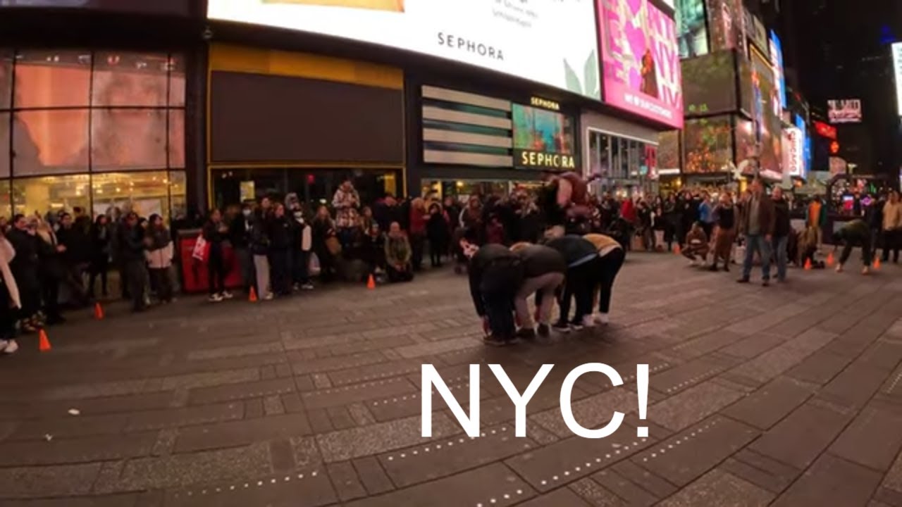 Amazing Street Performance on Times Square