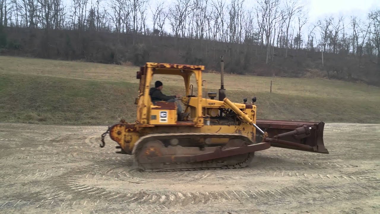 1984 Cat D5B Bull Dozer For Sale Running and Operating Video!