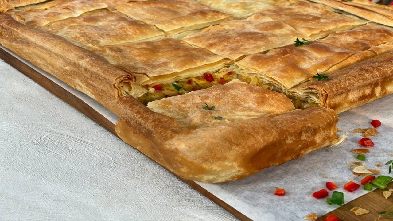 Κοτόπιτα με πράσο με χωριάτικο φύλλο | 24.11.2020