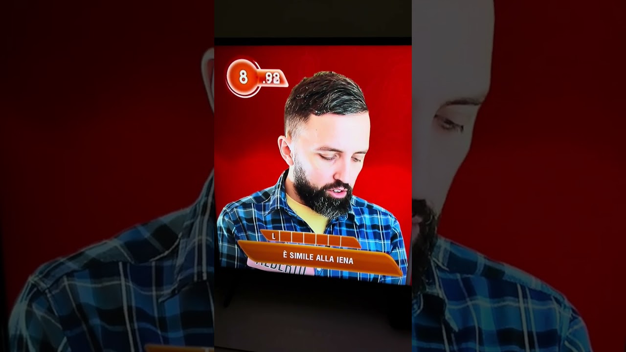 Concorrente all'Eredit&agrave; impazzisce! 😱 #eredit&agrave; #vivalaalbe #rai #televisione #gaffe #licaone