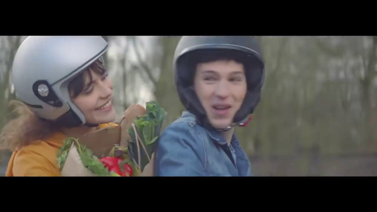 ★Romantic love story at the supermarket by Intermarche