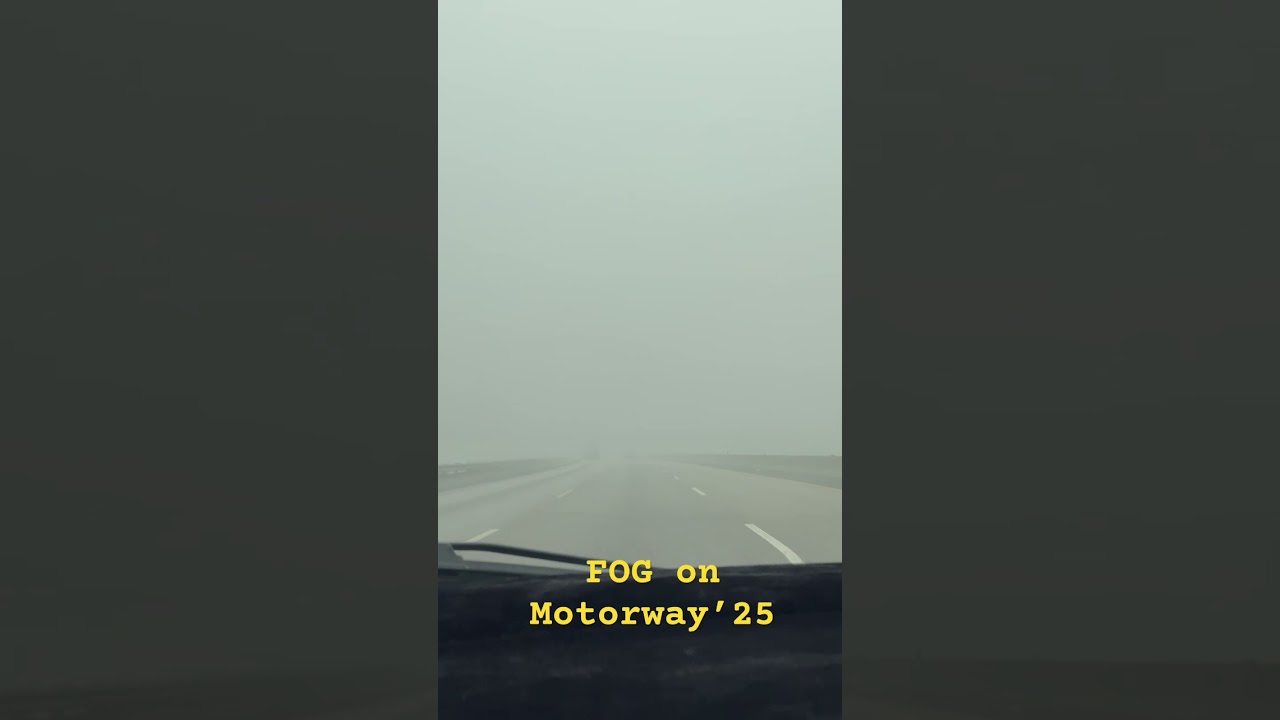 Dense FOG on Motorways #fog #densefog #motorway #islamabad #lahore #muree #travel #pakistantour