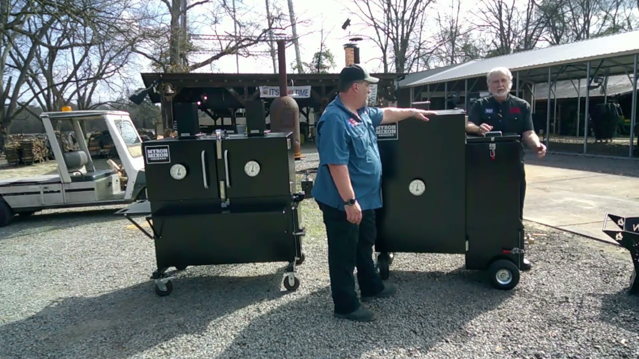 Overview of the Myron Mixon G33 Gravity Fed Smoker