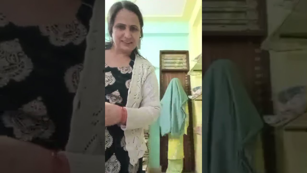 Soni Singhal Vlogs is live