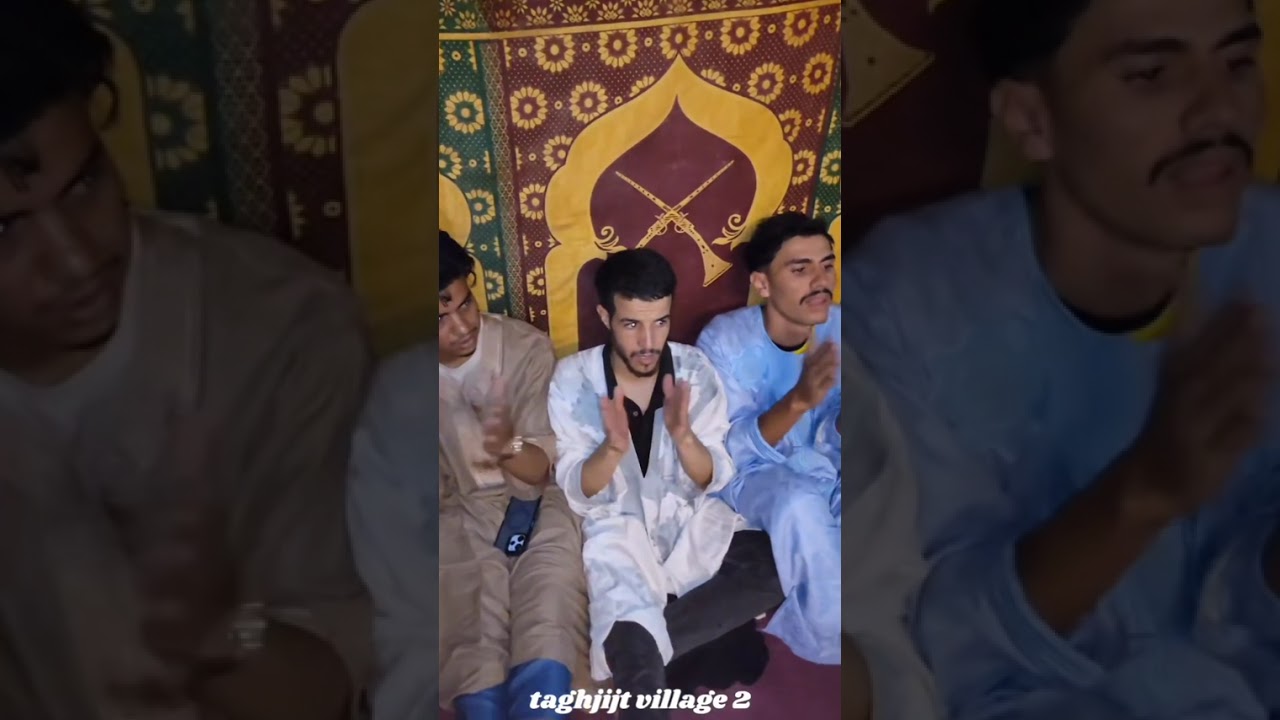 شباب أيت براهيم يحيون فن الناقوس بإيقاعاتهم المبهجة وأهازيجهم التراثية بأحد الأعراس بواحة تغجيجت