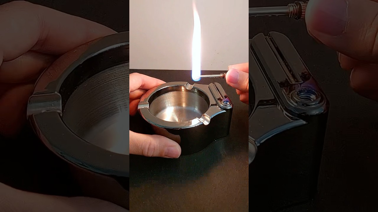 Metal Ashtray with Refillable Match 🔥