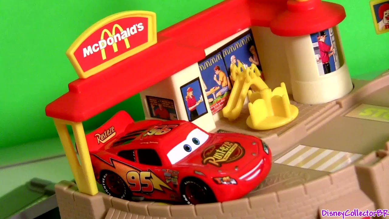 Play Doh McDonalds Restaurant Playset with McQueen @ Drive Thru Ordering Happy Meal Burger Breakfast