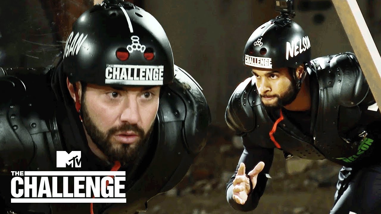 Nelson vs. Rogan's EPIC Hall Brawl Battle | The Challenge: Total Madness