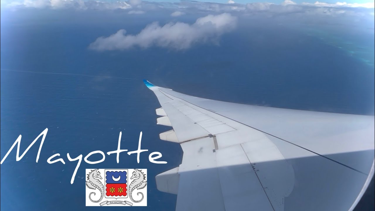 CORSAIR A330-900 take-off and landing at MAYOTTE