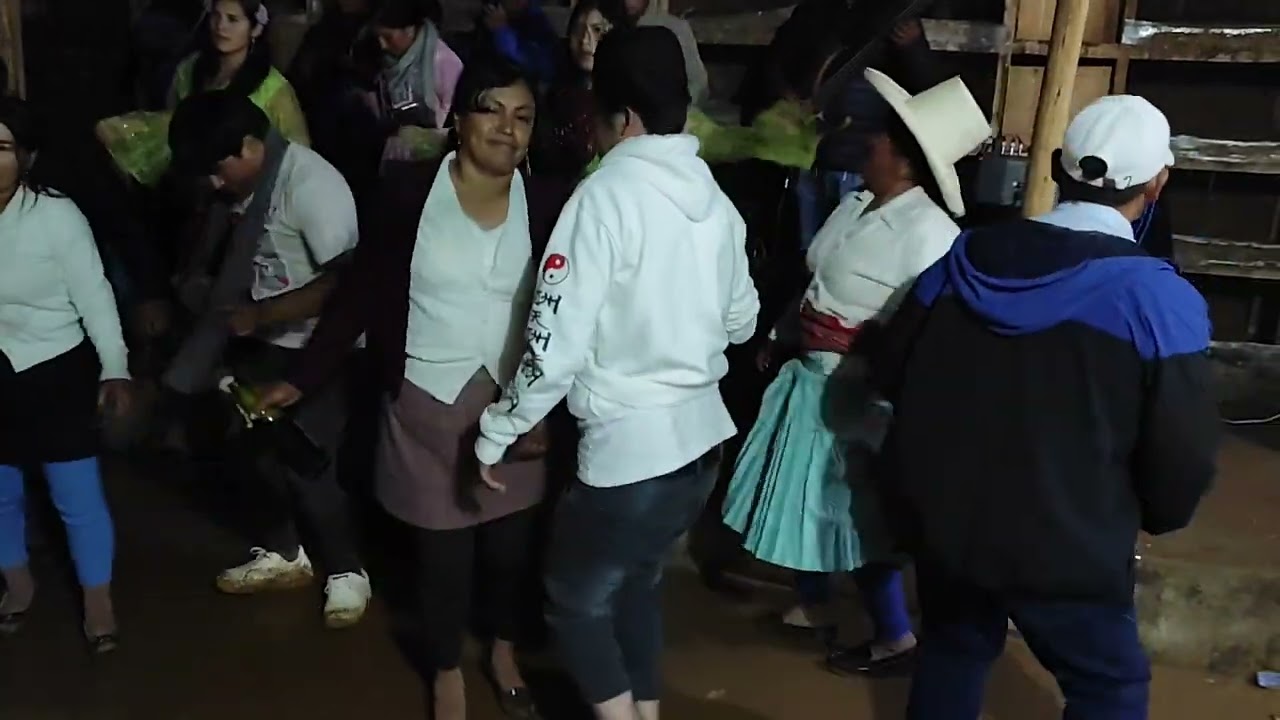 Deysi Saturno  en vivo 2024 mix Huaylas ALLMAY Pueblo Libre. Caraz😍💯
