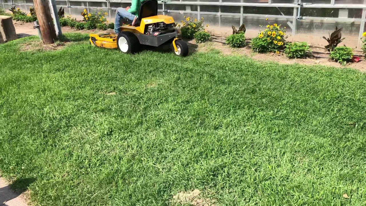 2006 Walker MBSD 44&rdquo; Mower - Lot# 8346