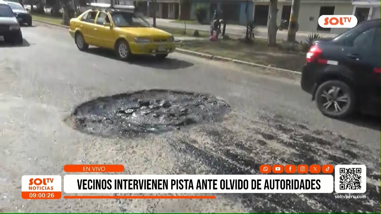 Trujillo: vecinos reparan baches en la avenida América Norte