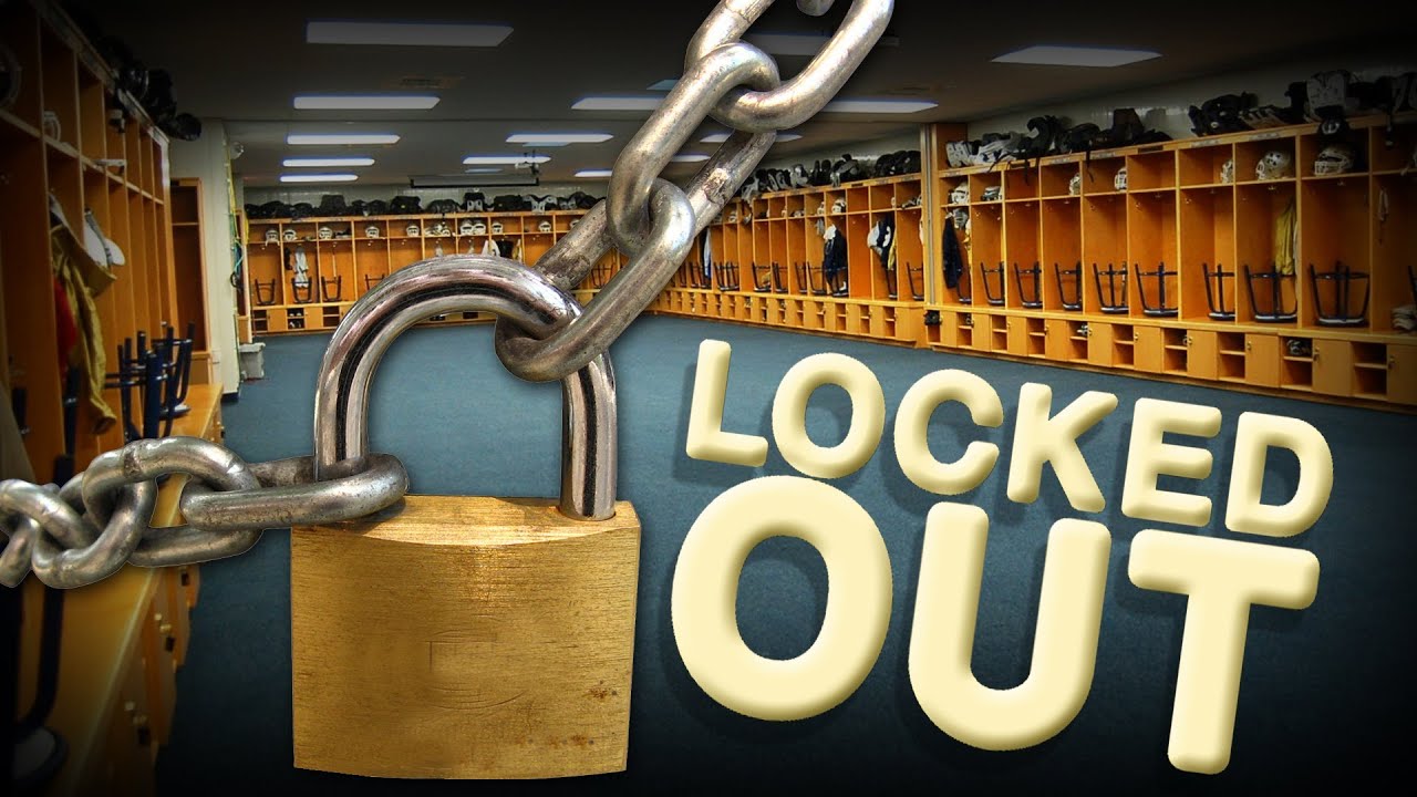 Should Female Reporters be Allowed in Mens' Locker Rooms?