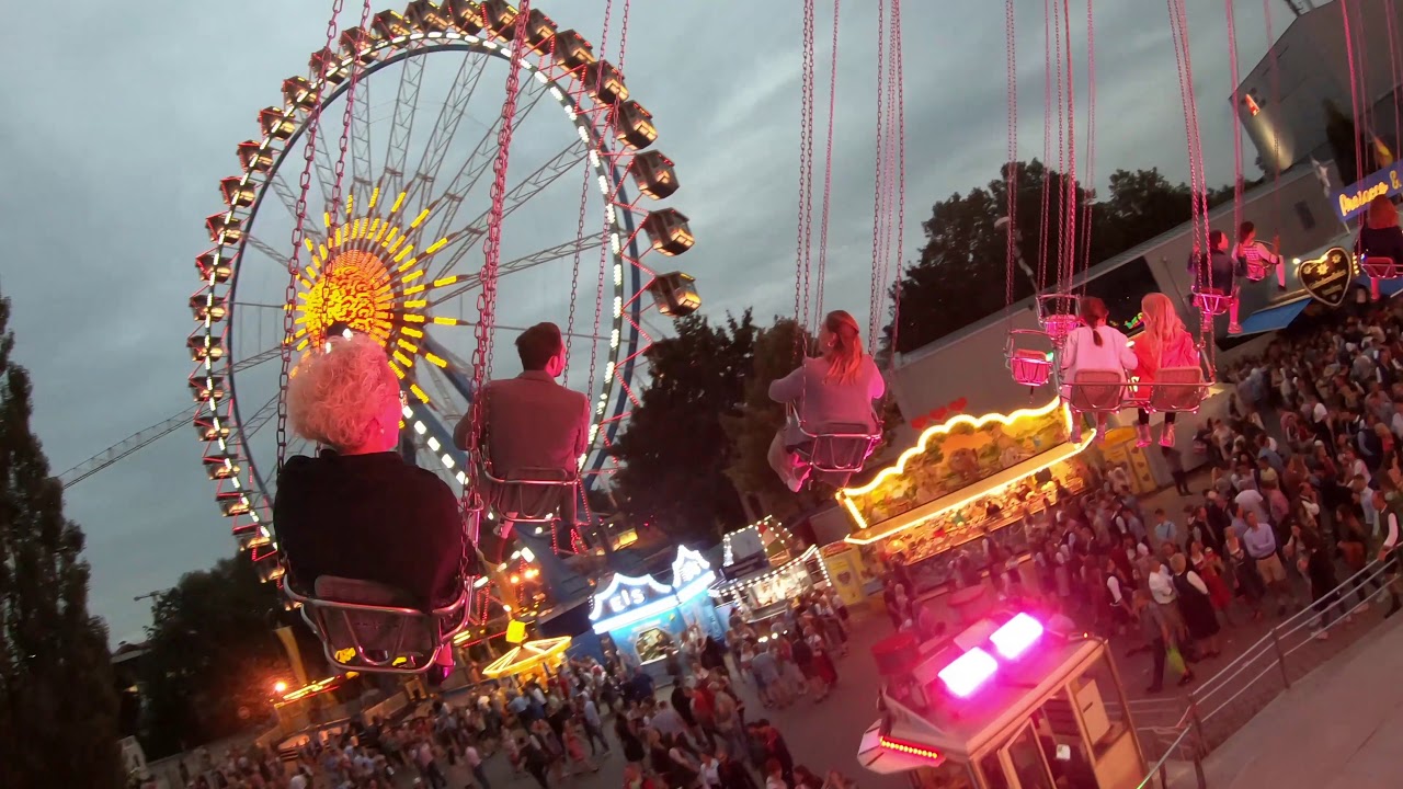 Kirmes Fahrgeschäft Wellenflug Volksfest Gäubodenfest Straubing Onride 2019