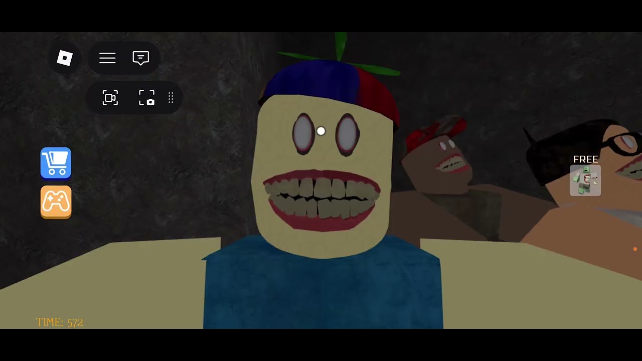 I play my first scary game video on Roblox 