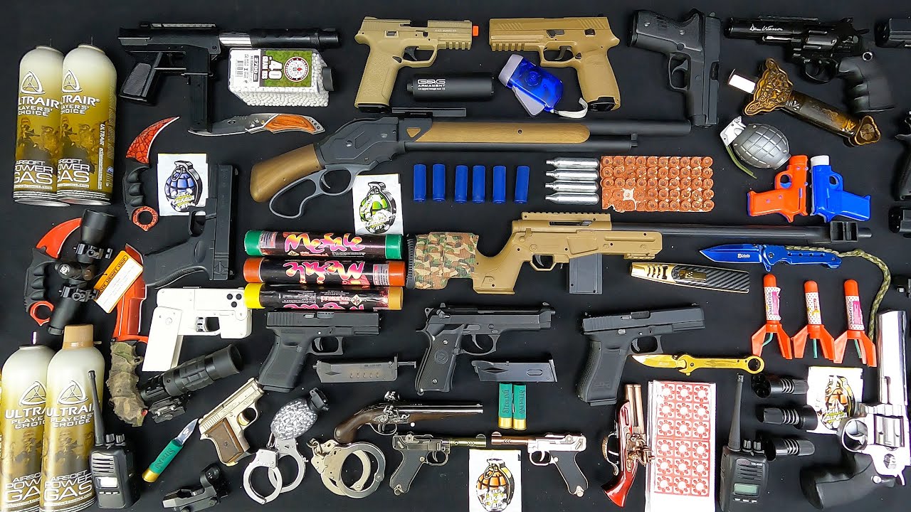 Unboxing INSANE Toy Arsenal! Fire Blasters, Dan Wesson Revolver, Airsoft Guns & Explosive Ammo