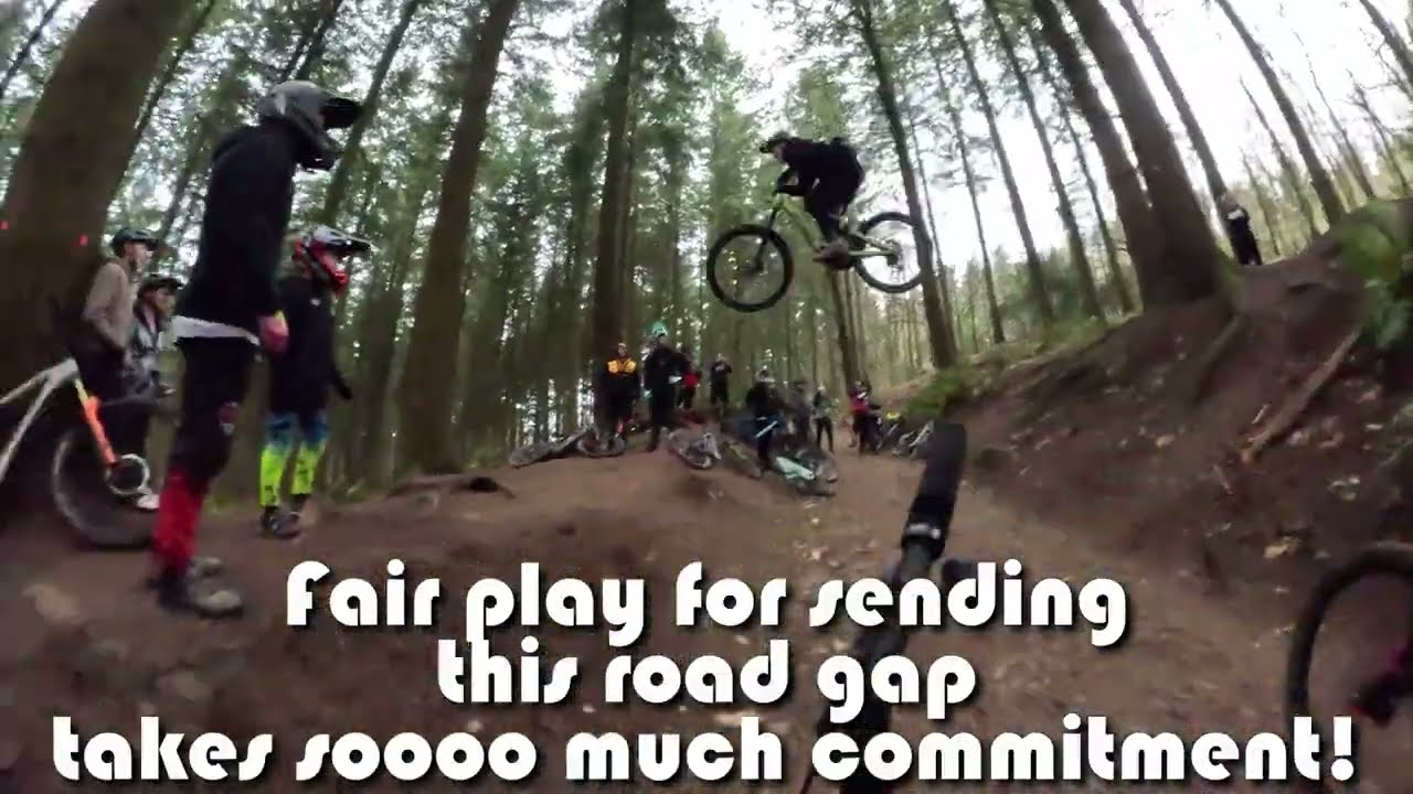 Return to FOD with a big bunch of hooligans!